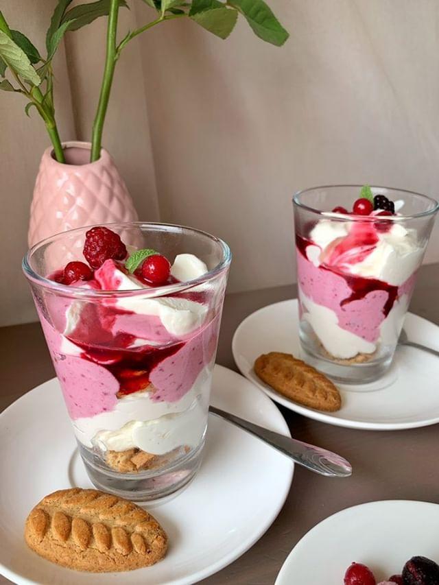 ZDRAVI CHEESCAKE U ČAŠI